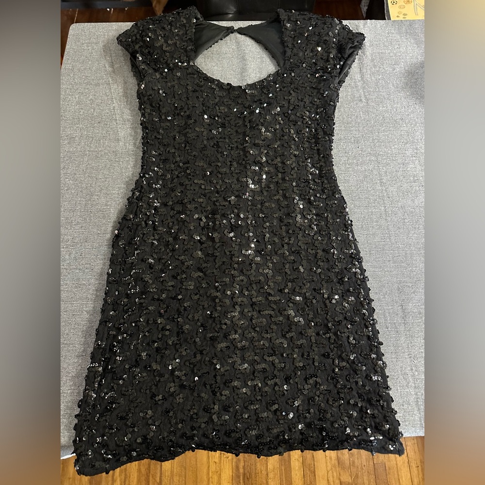 Classy LBD Sequin Dress LK NEW. Sz 12